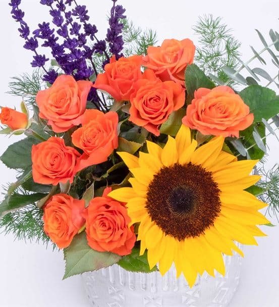 Be Sunshine Ay Çiçeği Turuncu Çardak Gül Aranjmanı - hover