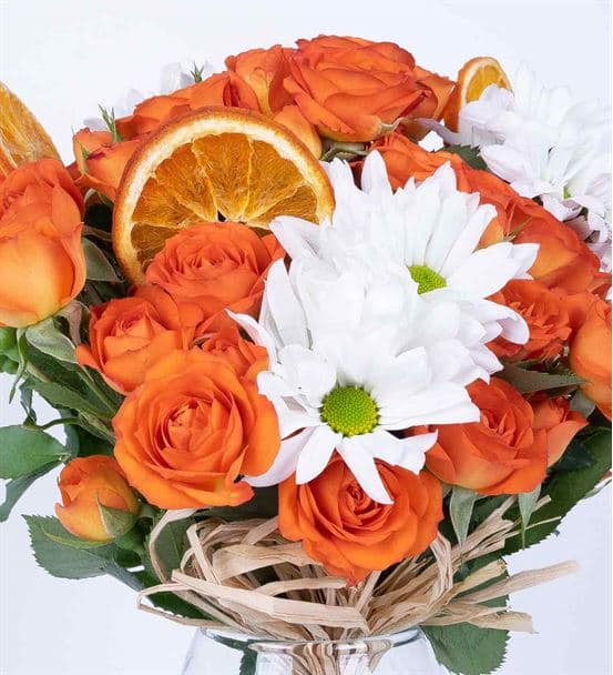 Carignan Serisi Turuncu Sevgi Papatya Aranjmanı - hover