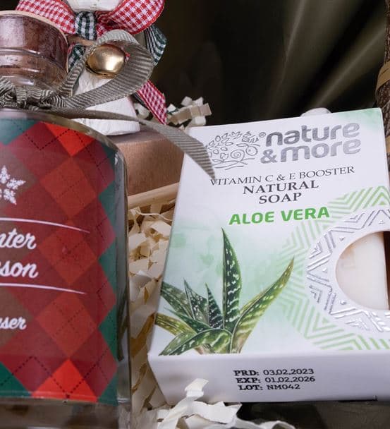 Geyik ve Çam Ağacı Temalı Hediye Sepeti - 4