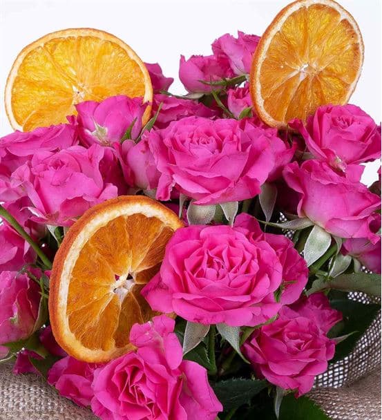 Greta Serisi Beauty Pembe Çardak Gül Buketi - hover