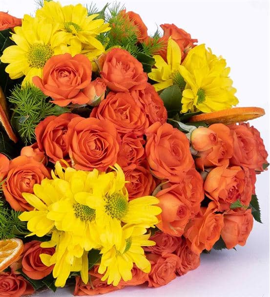 Greta Serisi Renk Güzeli Turuncu Çardak Gül Buketi - 3