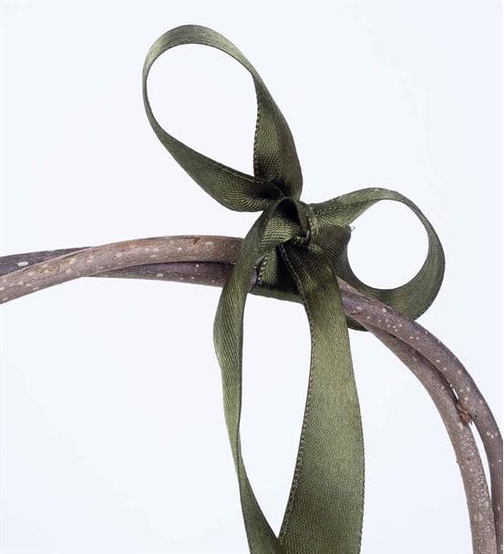 Martha Serisi 11 Beyaz Gül Çiçek Sepeti - 4