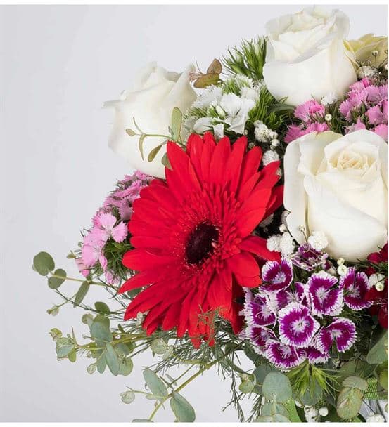 Mutlu Eller Renkli Çiçek Aranjmanı - 3