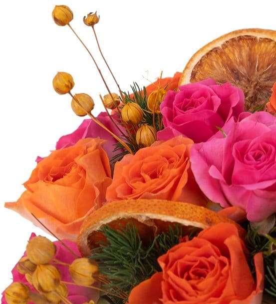 Subtle Freshness Renkli Gül Aranjmanı - 3