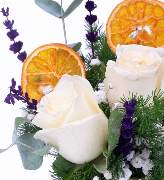 White Fantasy Gül Tasarım Aranjmanı - 3